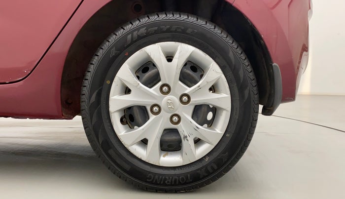 2014 Hyundai Grand i10 MAGNA 1.2 KAPPA VTVT, Petrol, Manual, 1,18,934 km, Left Rear Wheel