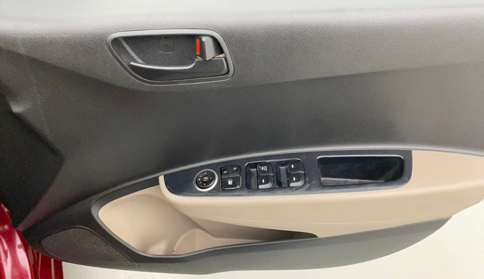 2014 Hyundai Grand i10 MAGNA 1.2 KAPPA VTVT, Petrol, Manual, 1,18,934 km, Driver Side Door Panels Control