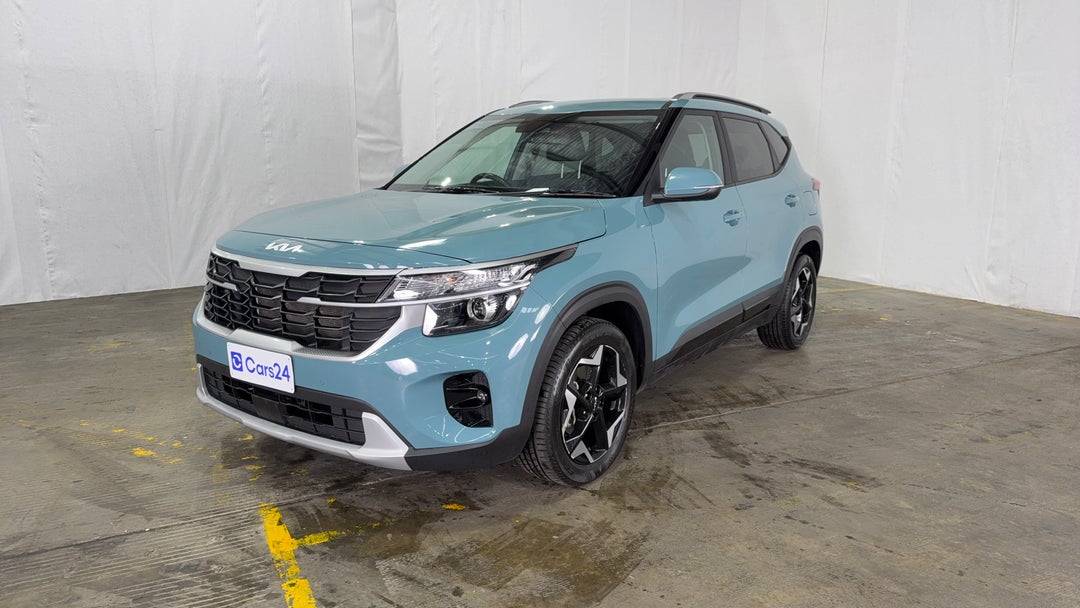 Left Front Diagonal (45- Degree) View