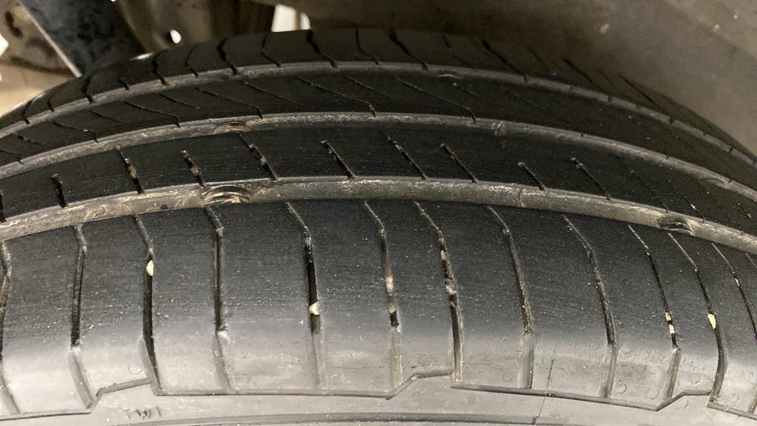Right Rear Tyre Tread