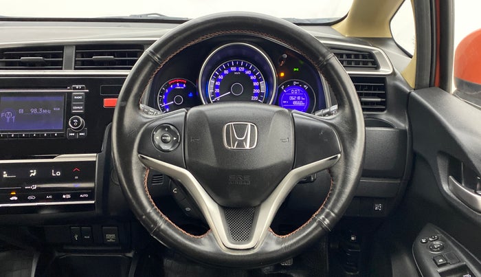 2018 Honda Jazz 1.5 V I DTEC, Diesel, Manual, 62,749 km, Steering Wheel Close Up