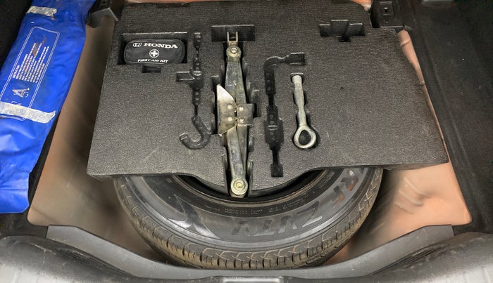 2018 Honda Jazz 1.5 V I DTEC, Diesel, Manual, 62,749 km, Spare Tyre