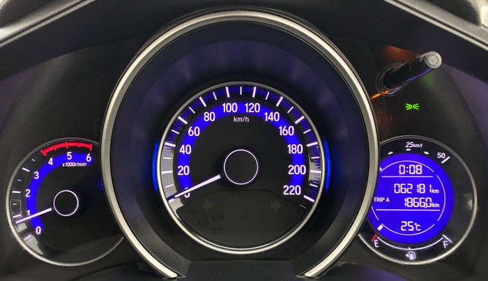 2018 Honda Jazz 1.5 V I DTEC, Diesel, Manual, 62,749 km, Odometer Image