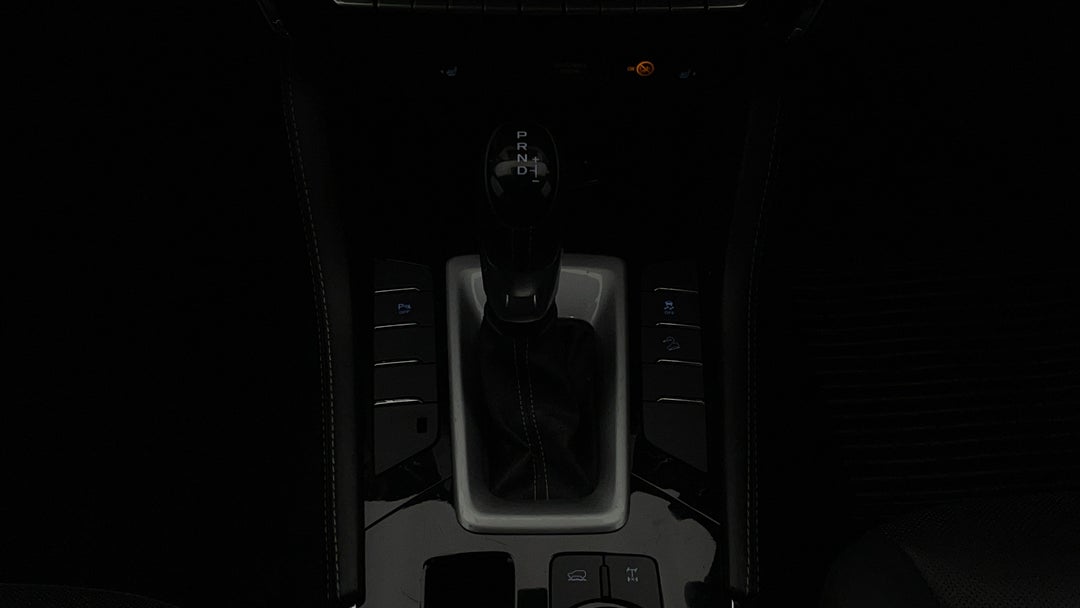 2021 Isuzu MU-X Ls-t (4x4), Automatic, 66660 km, Gear Lever 