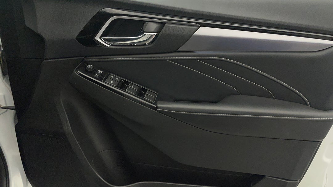 2021 Isuzu MU-X Ls-t (4x4), Automatic, 66660 km, Speaker View