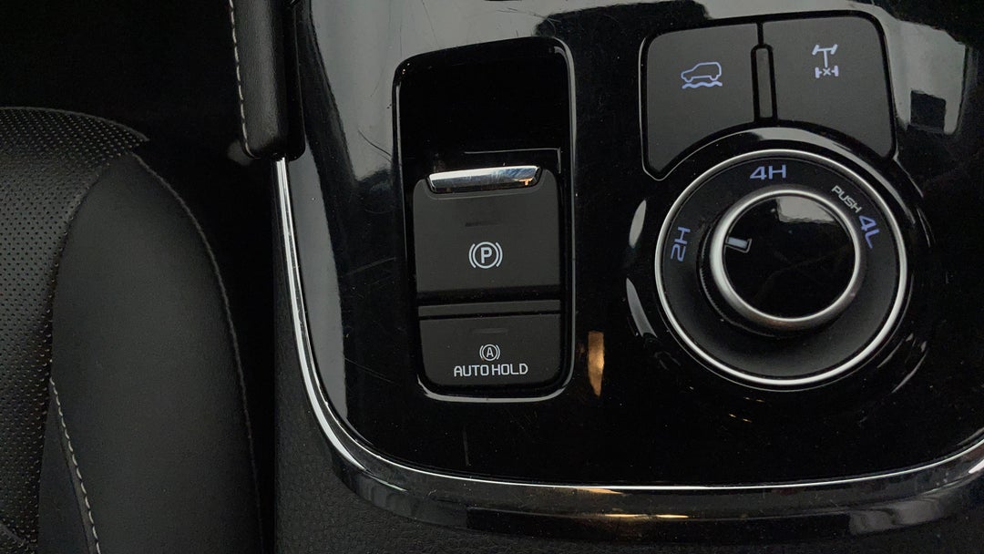 2021 Isuzu MU-X Ls-t (4x4), Automatic, 66660 km, Handbrake