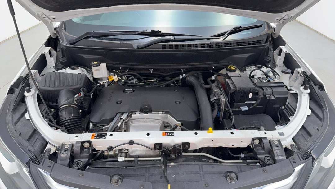 Open Bonnet (Engine)