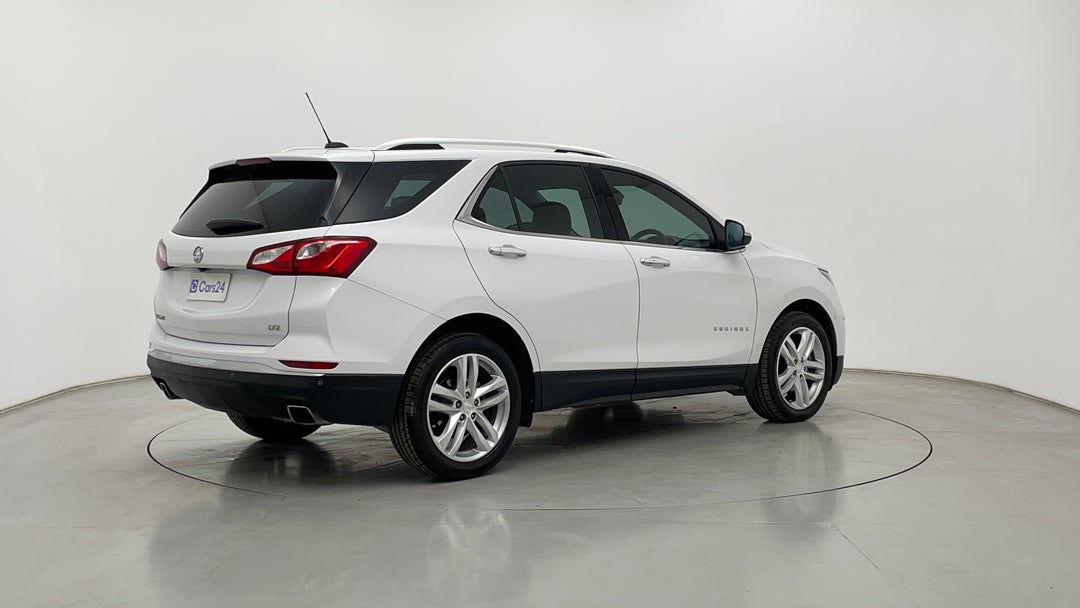 Right Back Diagonal (45- Degree) View