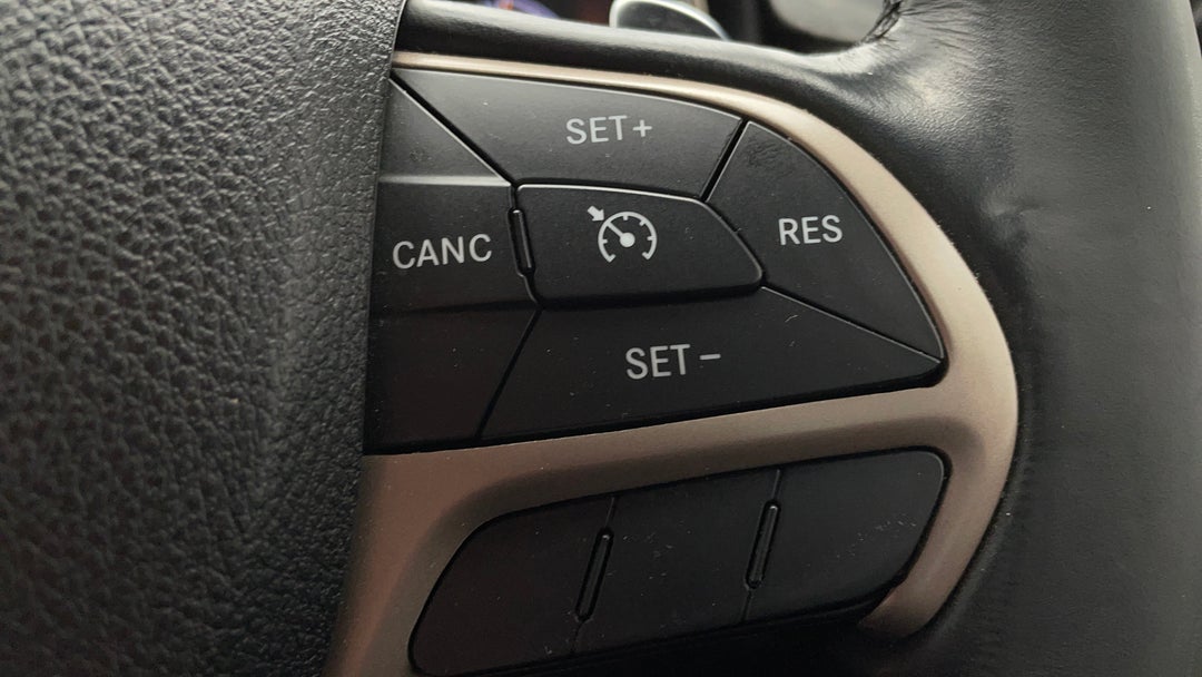 2013 Jeep Grand Cherokee Limited (4x4), Automatic, 89584 km, Cruise Control