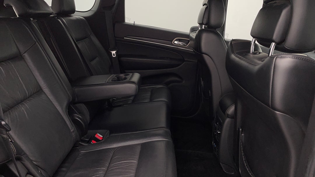 2013 Jeep Grand Cherokee Limited (4x4), Automatic, 89584 km, Right Side Rear Door Cabin View