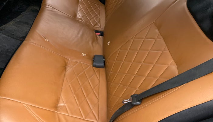 2020 KIA SELTOS HTK 1.5 PETROL, Petrol, Manual, 97,437 km, Second-row left seat - Cover slightly torn