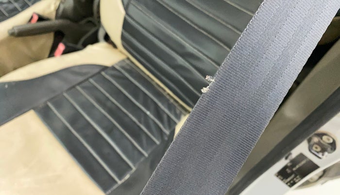 2011 Hyundai i10 ERA 1.1, Petrol, Manual, 97,780 km, Front left seat (passenger seat) - Seat belt slightly torn