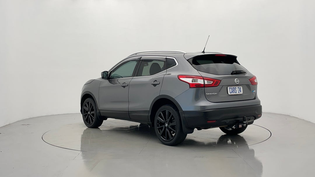 Left Back Diagonal (45- Degree) View