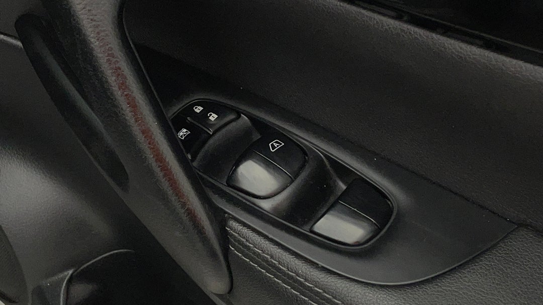 Drivers Side Door Panel Controls