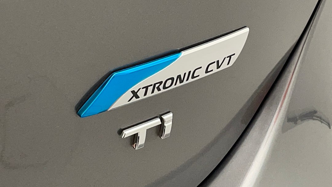 Badge (Boot Right Side)