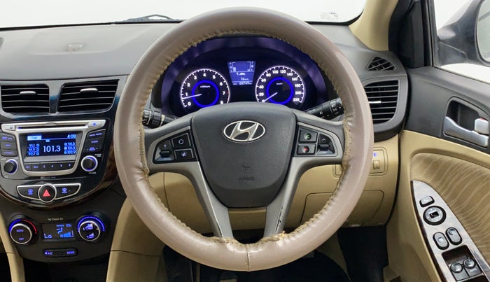 2015 Hyundai Verna FLUIDIC 1.6 VTVT S (O)  MT, Petrol, Manual, 62,858 km, Steering Wheel Close Up