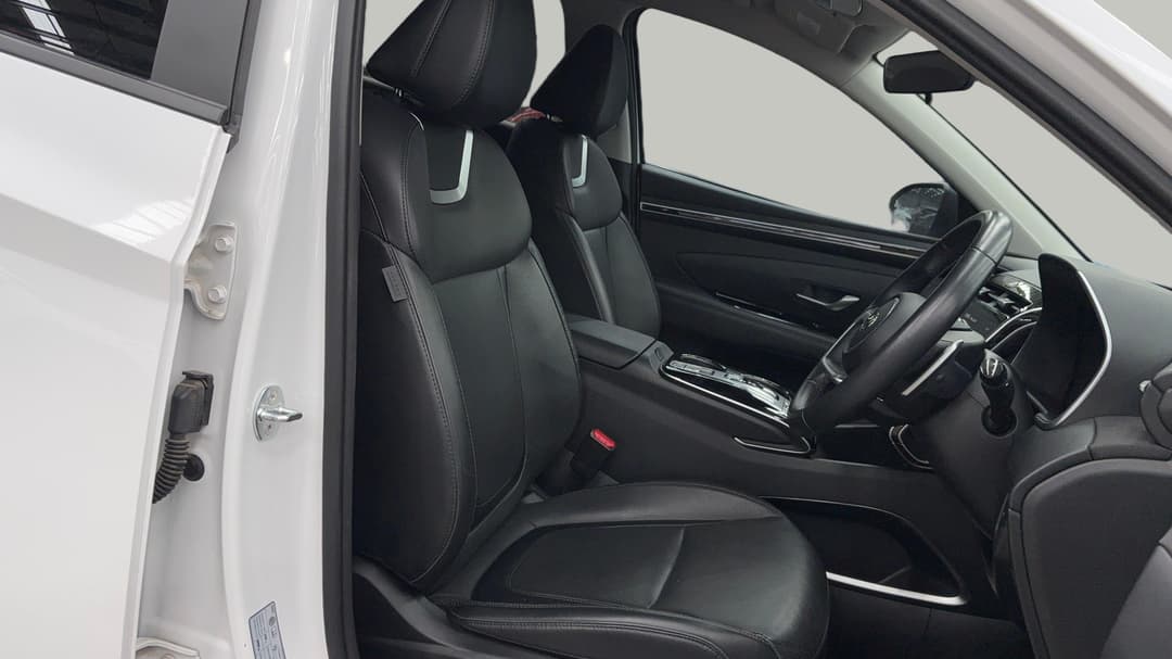 2023 Hyundai Tucson Elite (AWD), Automatic, 46291 km, Right Side Front Door Cabin View
