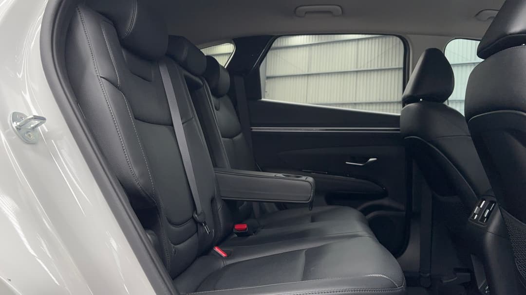 2023 Hyundai Tucson Elite (AWD), Automatic, 46291 km, Right Side Rear Door Cabin View