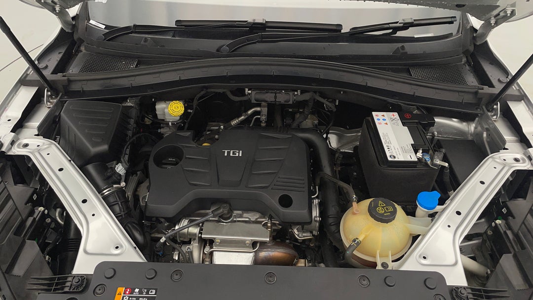 Open Bonnet (Engine)