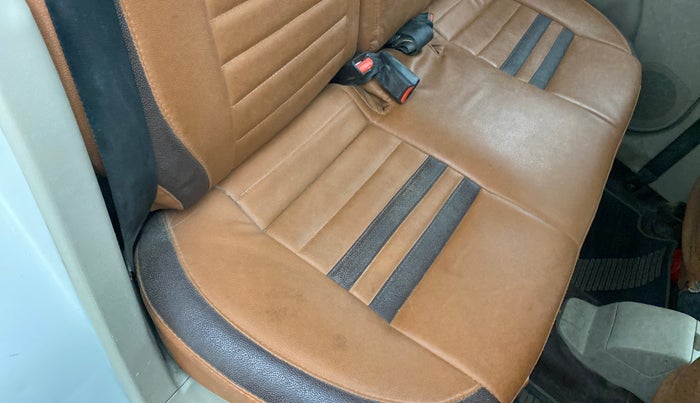2019 Maruti Celerio VXI CNG D, CNG, Manual, 55,155 km, Second-row right seat - Cover slightly stained