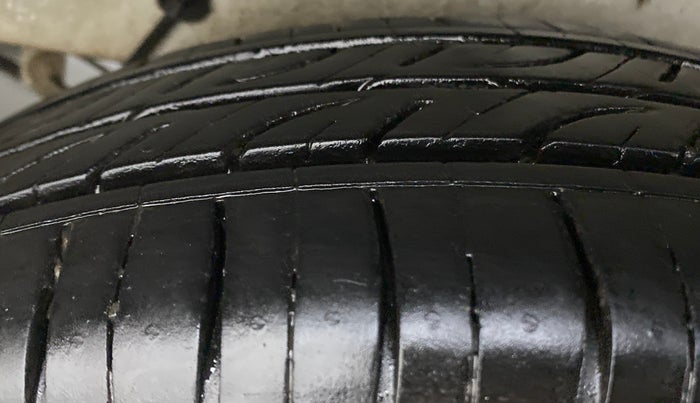 2019 Maruti Celerio VXI CNG D, CNG, Manual, 55,155 km, Left Rear Tyre Tread