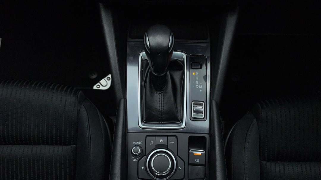 2018 Mazda 6 Sport, Automatic, 80558 km, Gear Lever 