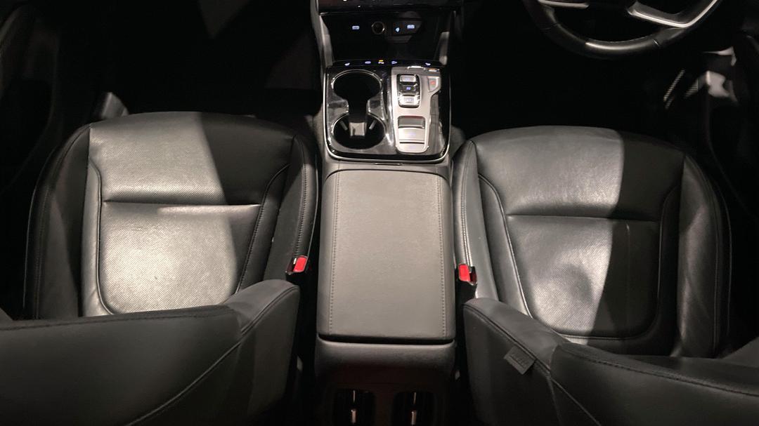2022 Hyundai Tucson Elite (AWD), Automatic, 52718 km, Center Console