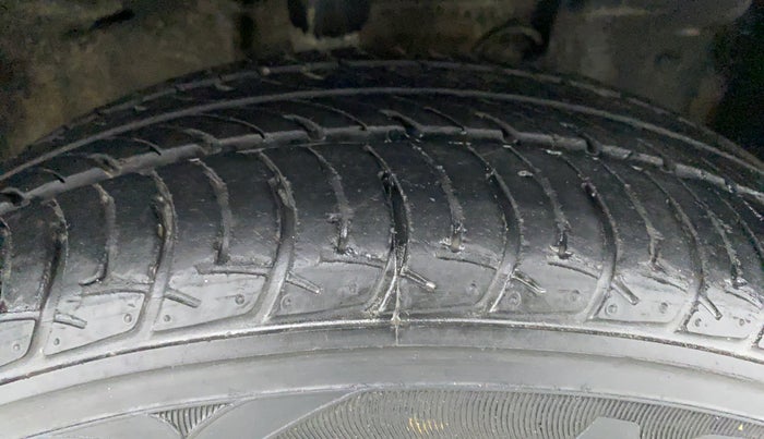 2015 Nissan Micra XL CVT (PETROL), Petrol, Automatic, 24,002 km, Right Front Tyre Tread