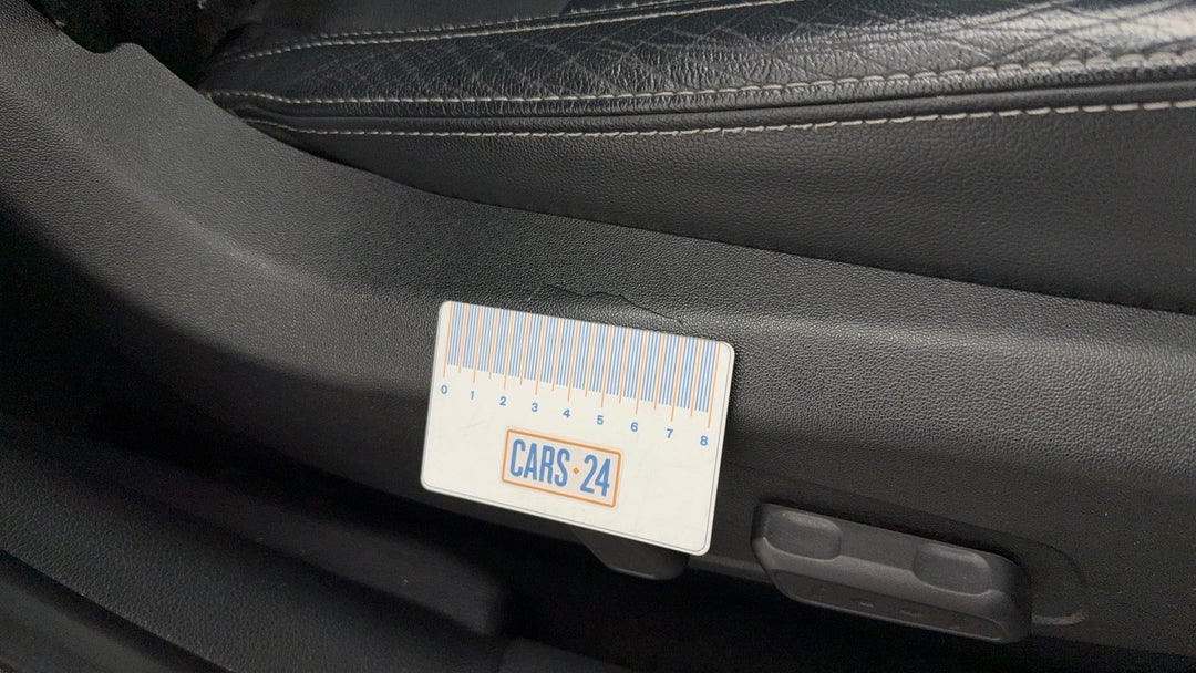 Seat Adjusters Front RHS Broken