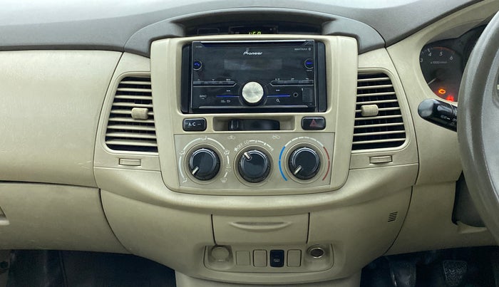 2012 Toyota Innova 2.5 GX 7 STR BS IV, Diesel, Manual, 1,83,519 km, Air Conditioner