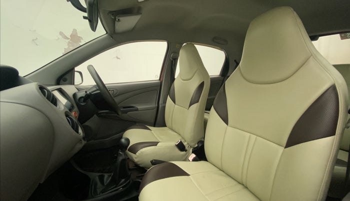 2011 Toyota Etios Liva G, Petrol, Manual, 77,595 km, Right Side Front Door Cabin