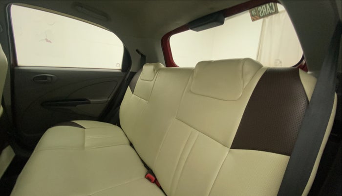 2011 Toyota Etios Liva G, Petrol, Manual, 77,595 km, Right Side Rear Door Cabin
