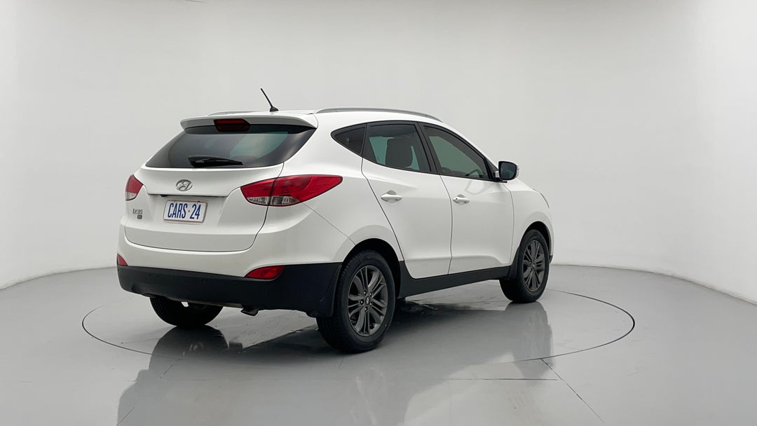 Right Back Diagonal (45- Degree) View