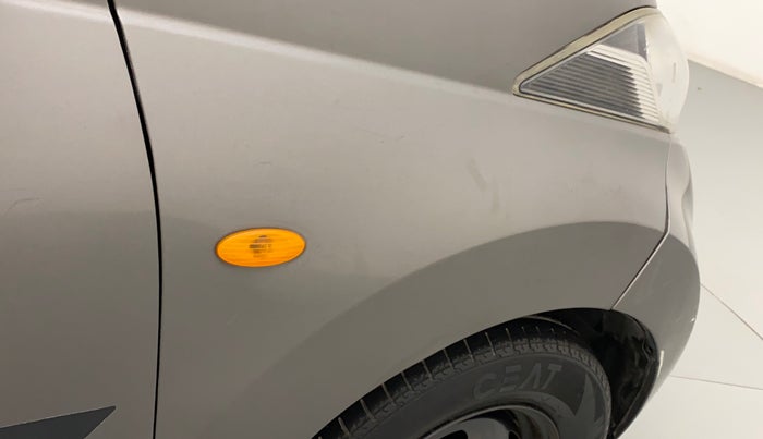 2016 Datsun Redi Go S, Petrol, Manual, 42,127 km, Right fender - Minor scratches