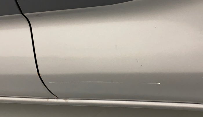 2016 Datsun Redi Go S, Petrol, Manual, 42,127 km, Rear left door - Minor scratches