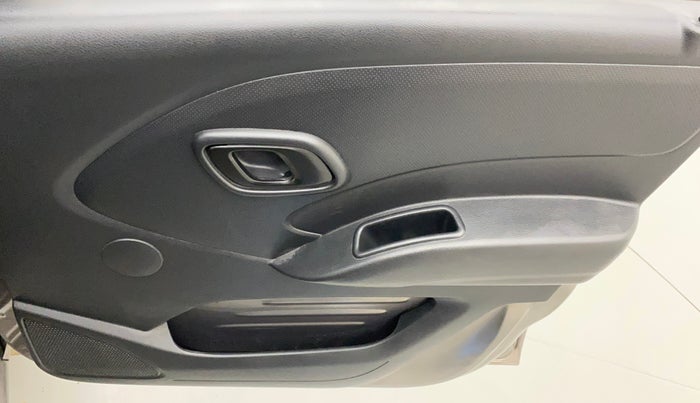 2016 Datsun Redi Go S, Petrol, Manual, 42,127 km, Driver Side Door Panels Control