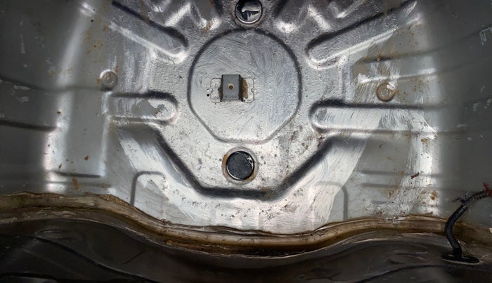 2016 Datsun Redi Go S, Petrol, Manual, 42,127 km, Boot floor - Slight discoloration