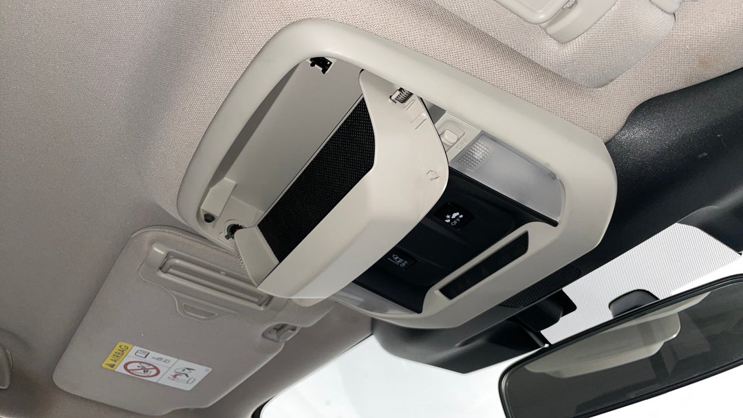 On-Roof Controls/Sunglass holder