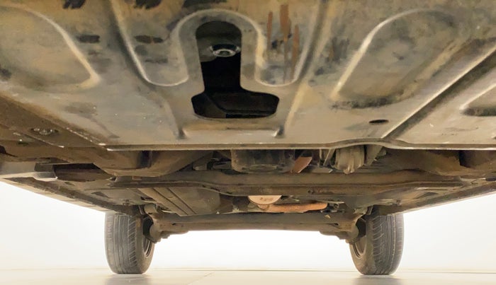 2015 Renault Duster RXE PETROL, Petrol, Manual, 67,363 km, Front Underbody
