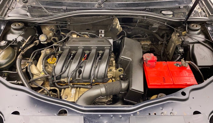 2015 Renault Duster RXE PETROL, Petrol, Manual, 67,363 km, Open Bonet