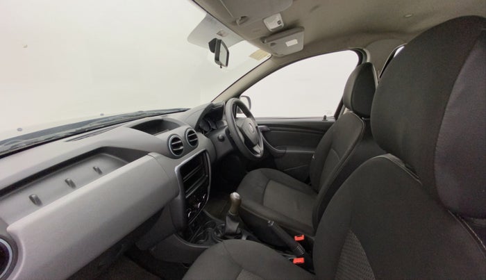 2015 Renault Duster RXE PETROL, Petrol, Manual, 67,363 km, Right Side Front Door Cabin