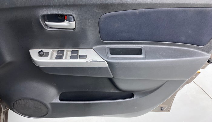 2012 Maruti Wagon R 1.0 VXI, Petrol, Manual, 66,001 km, Driver Side Door Panels Control