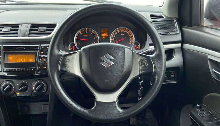 2015 Maruti Swift VDI ABS, Diesel, Manual, 92,673 km, Steering Wheel Close Up