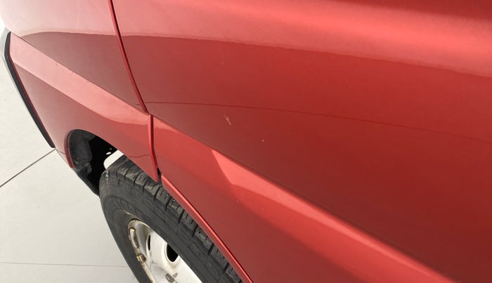 2017 Maruti Eeco 5 STR WITH AC PLUSHTR, Petrol, Manual, 32,564 km, Front passenger door - Minor scratches
