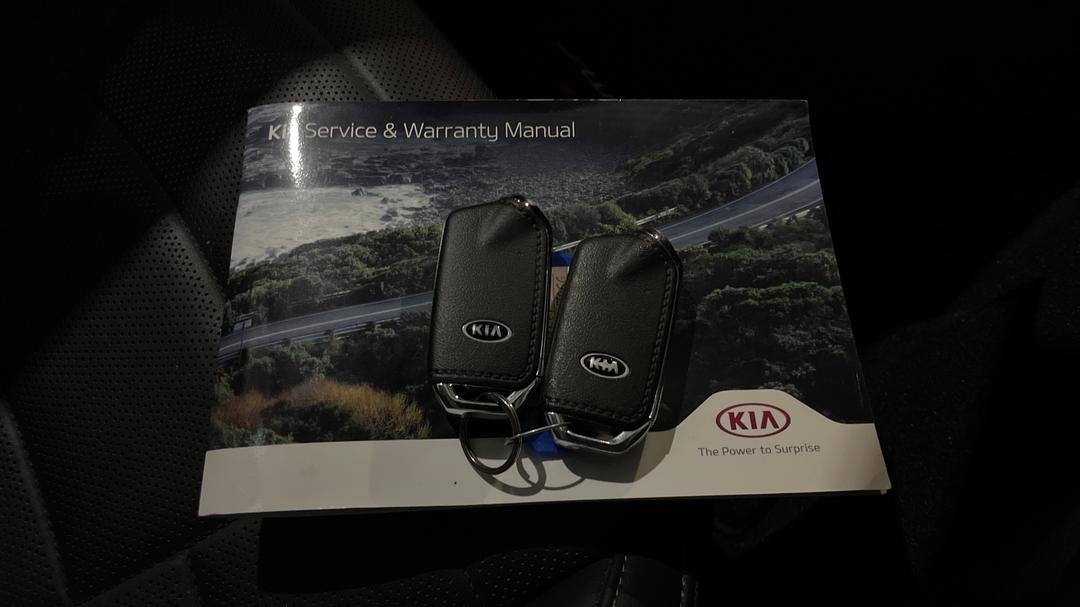 2020 Kia Stinger Gt (black Leather), Automatic, 60993 km, Key Close-up