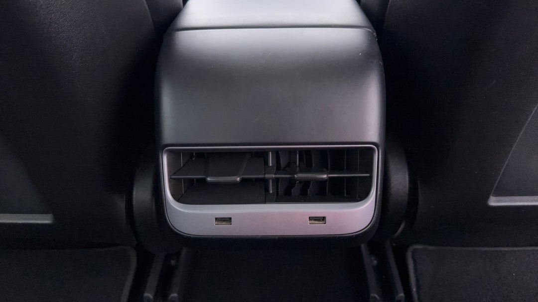 2019 Tesla Model 3 Long Range AWD, Automatic, 56203 km, Rear A/C Vent