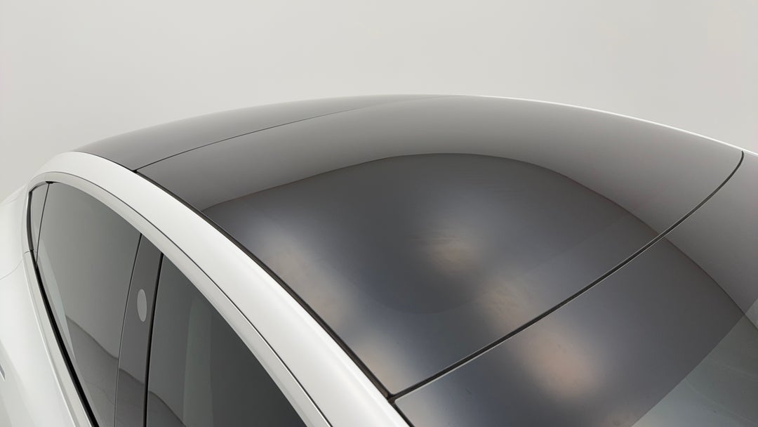 2019 Tesla Model 3 Long Range AWD, Automatic, 56203 km, Roof/Sunroof View