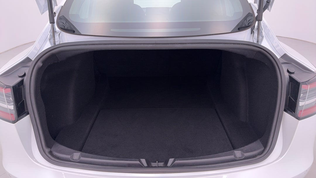 2019 Tesla Model 3 Long Range AWD, Automatic, 56203 km, Boot Inside View