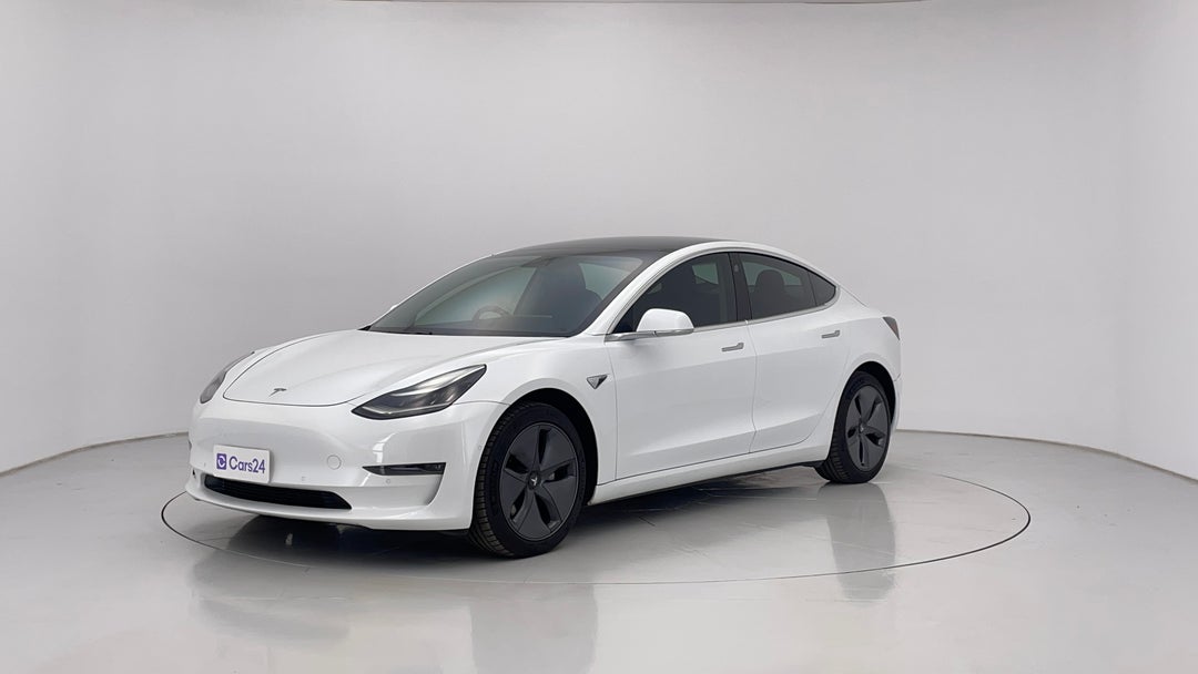 2019 Tesla Model 3 Long Range AWD, Automatic, 56203 km, Left Front Diagonal (45- Degree) View