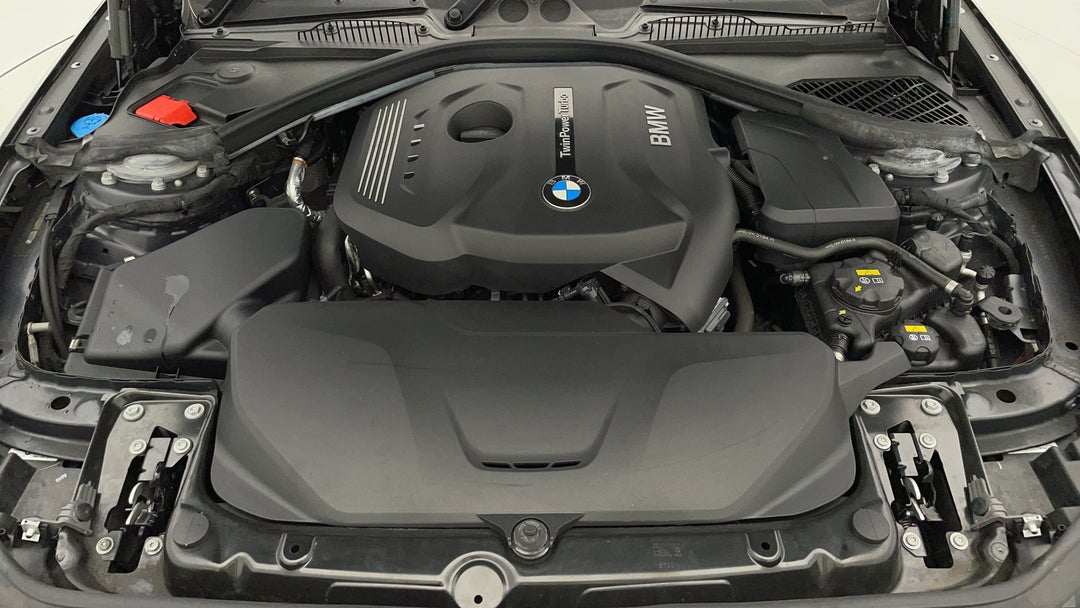 Open Bonnet (Engine)